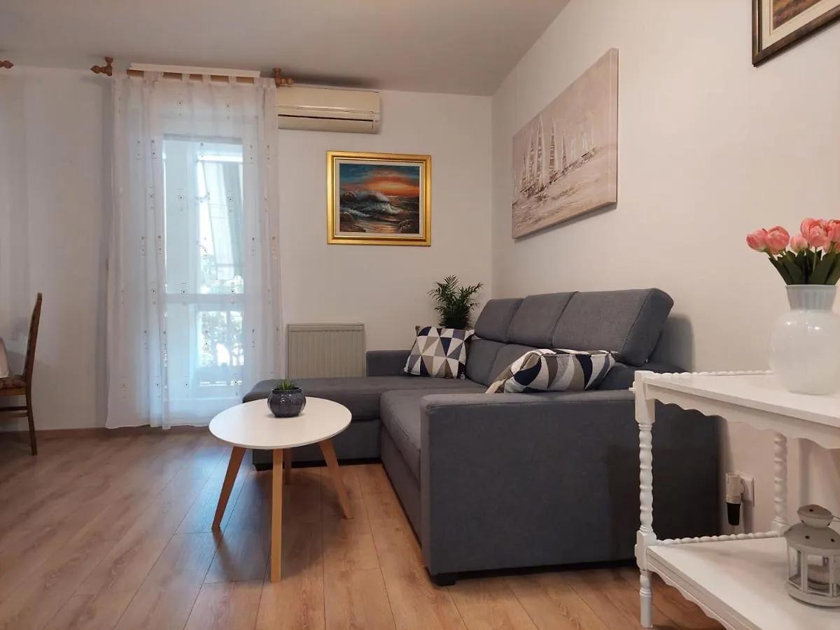 Apartment Buga Split 0*,  Croatia